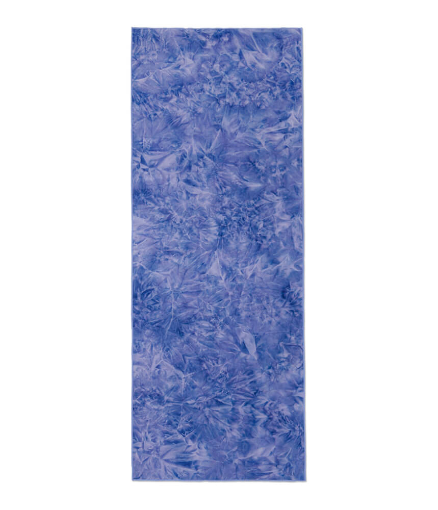 ผ้าปูทับเสื่อโยคะ Manduka รุ่น eQua&reg; สีฟ้าลาย (72")